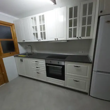 Central Second Line Of The Beach Apartment *