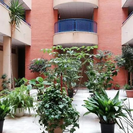 Apartment Central Second Line Of The Beach *